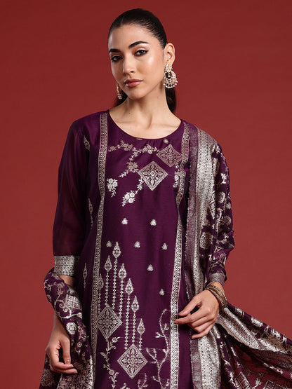 Ethnic Motifs Panelled Kurta With Trousers & Dupatta