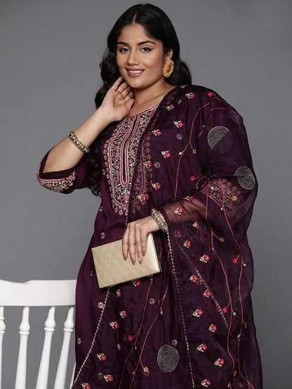 Dhiyona IE Plus Size Floral Embroidered Regular Kurta with Trousers & With Dupatta