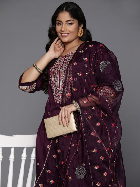 Dhiyona IE Plus Size Floral Embroidered Regular Kurta with Trousers & With Dupatta