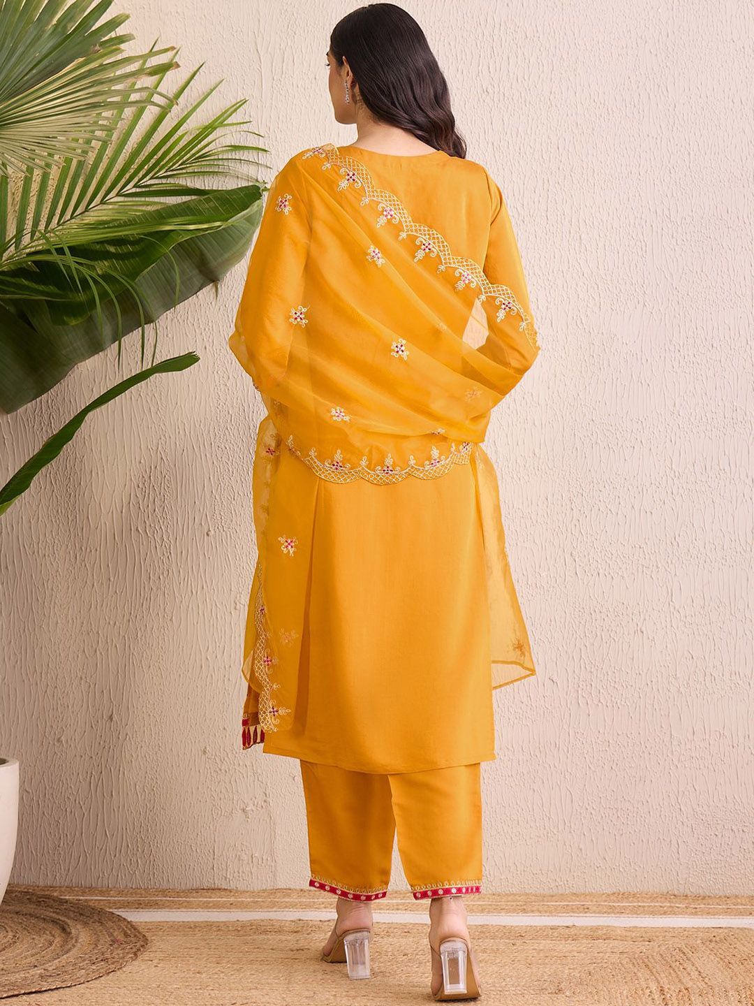 Women Ethnic Motifs Embroidered Regular Gotta Patti Kurta with Trousers & With Dupatta