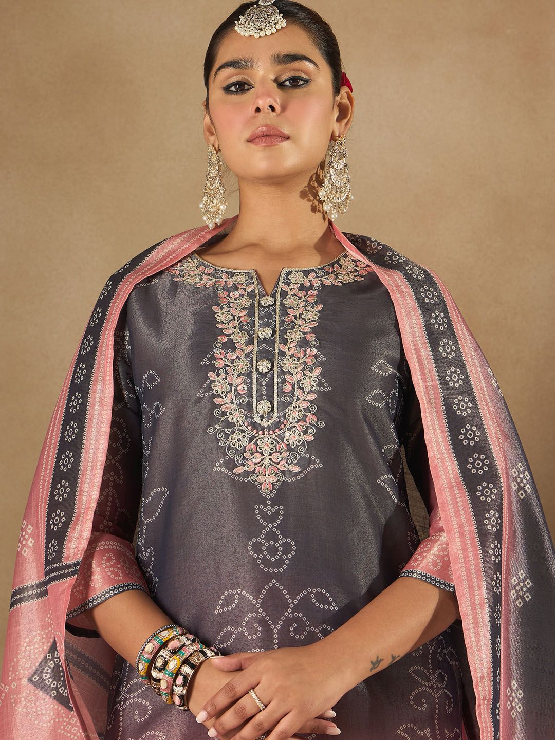 Women Bandhani Embroidered Regular Sequinned Kurta with Trousers & With Dupatta