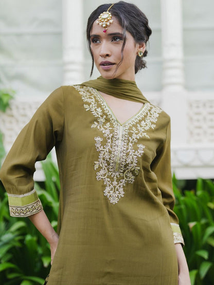 Floral Embroidered Kurta with Trousers & Dupatta