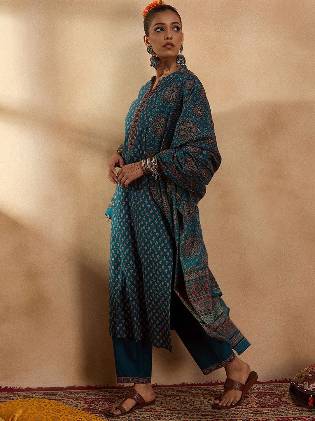 Dhiyona IE Ethnic Motifs Printed Regular Pure Cotton Straight Kurta with Trousers & Dupatta