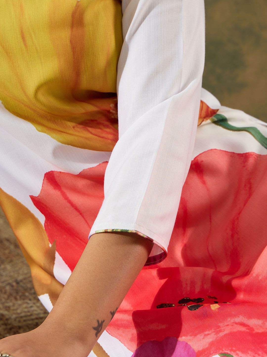 Floral Straight Printed Kurta with Trousers