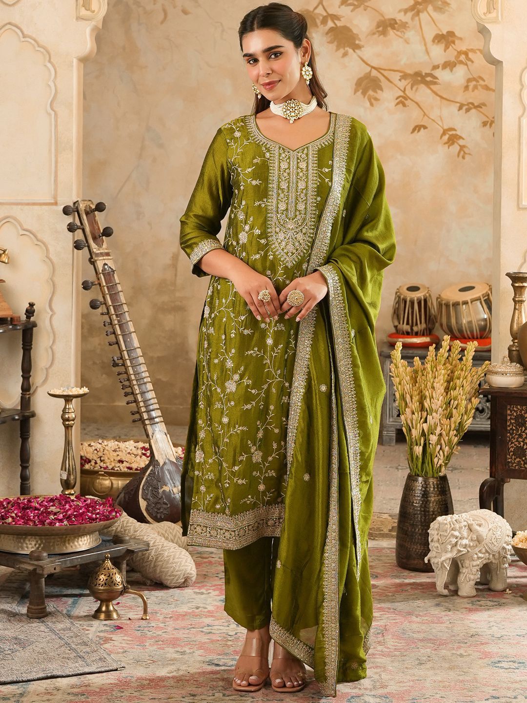 Ethnic Motifs Embroidered Regular Sequinned Kurta with Trousers & Dupatta