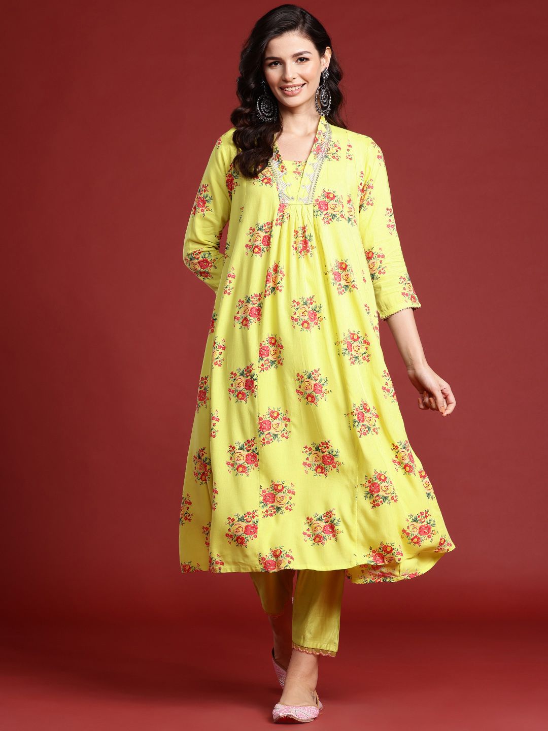 Dhiyona IE Zari Embroidered Floral Printed Gota Patti Detailed A-Line Kurta