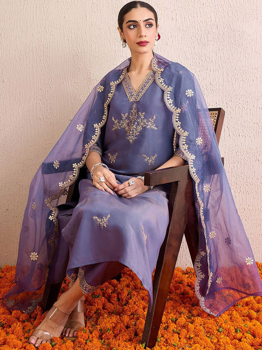 Dhiyona IE Women Floral Embroidered Regular Kurta with Trousers & With Dupatta