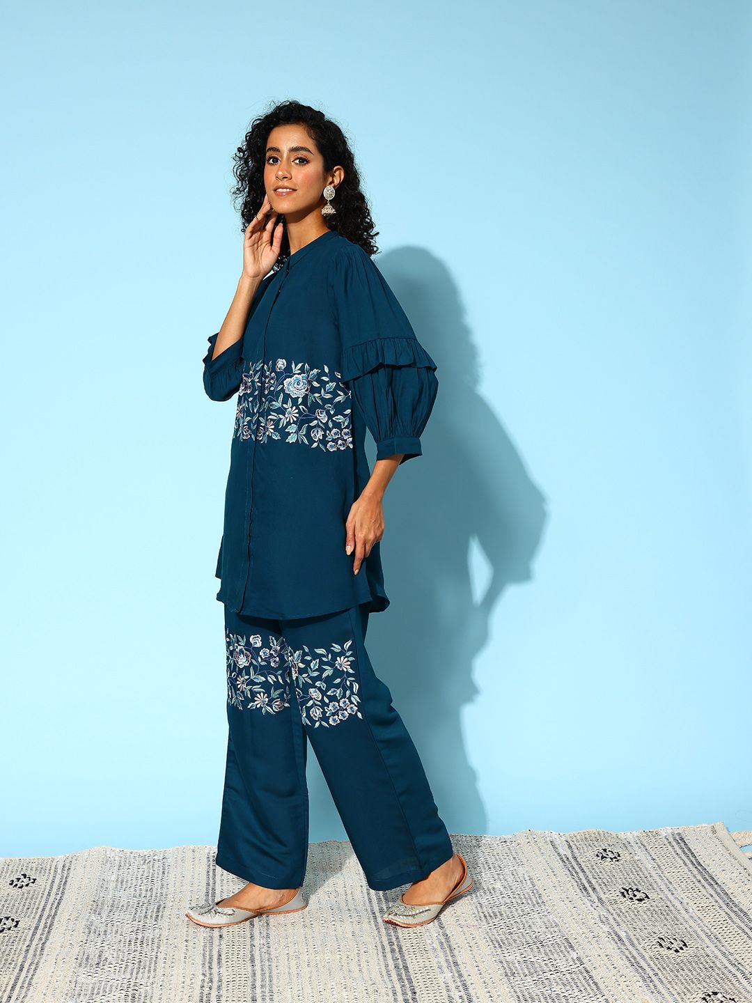 Dhiyona IE Women Embroidered Co-Ords Set