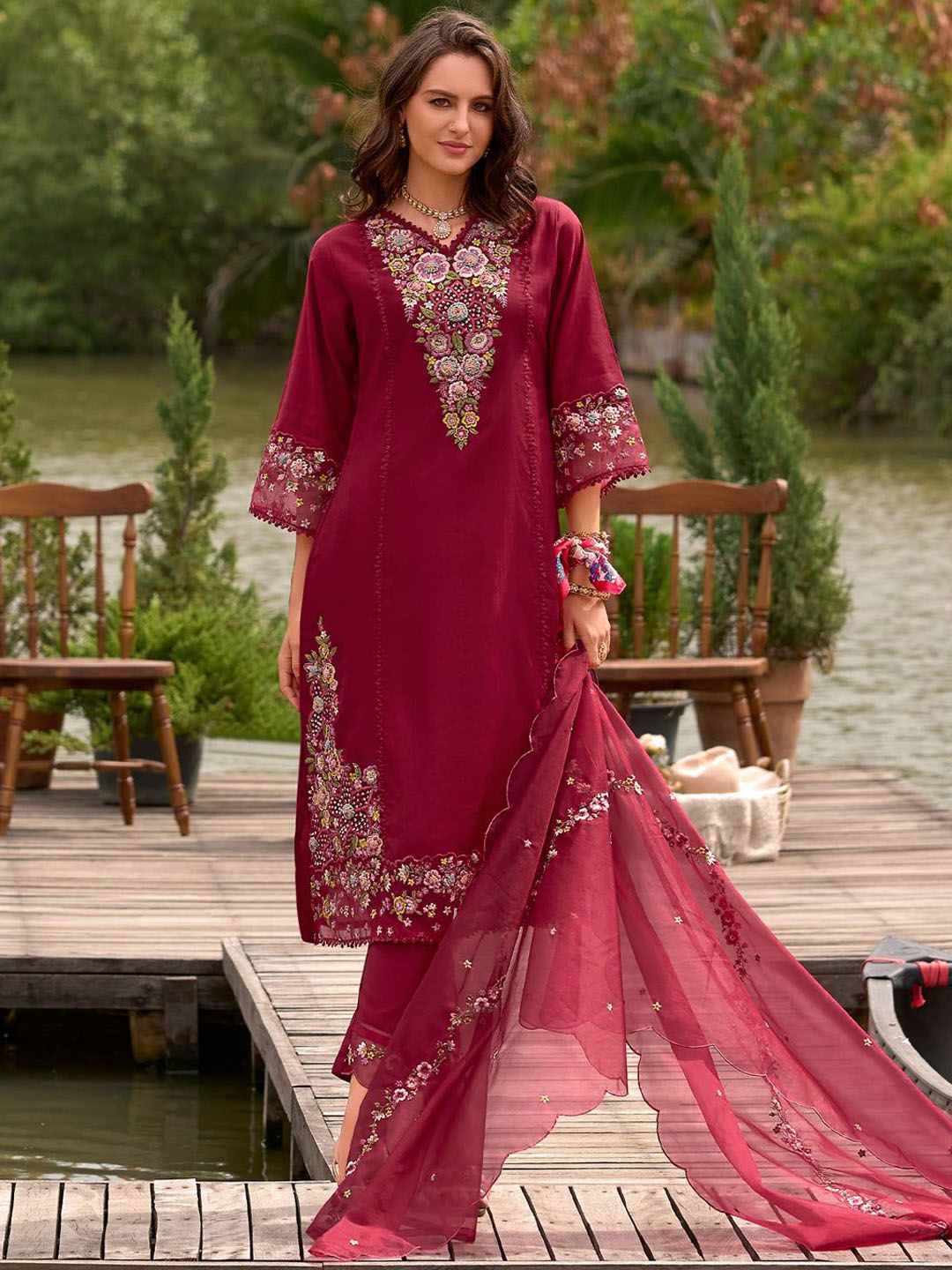 Women Floral Embroidered Panelled Sequinned Kurta with Trousers & With Dupatta
