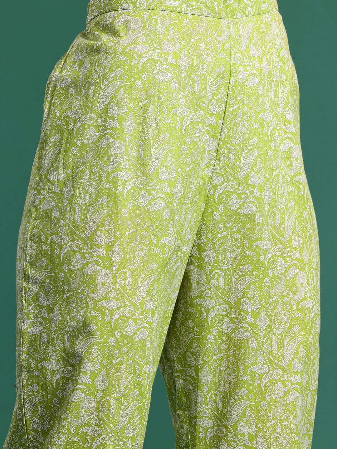 Dhiyona IE Women Paisley Embroidered Pure Cotton Kurta with Trousers