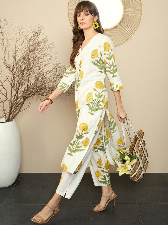 Women's Floral Printed Pure Cotton Straight Kurta With Trousers