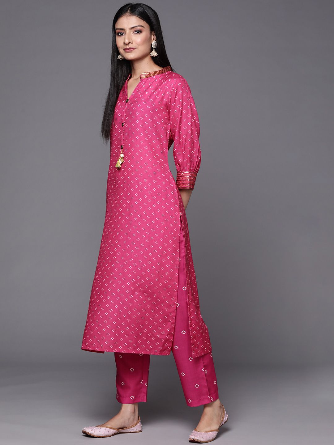 Dhiyona VA Women's Pink Bandhani Printed Sequinned Kurta with Trousers