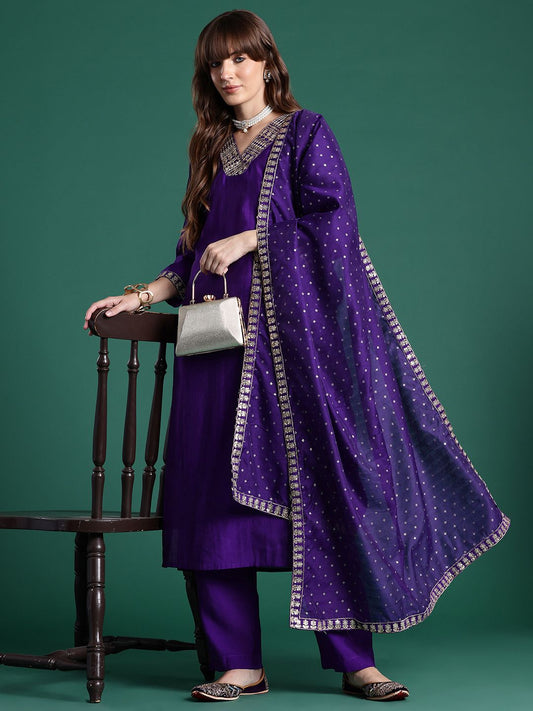 Dhiyona IE Ethnic Motifs Embroidered Thread Work Kurta With Trousers & Dupatta
