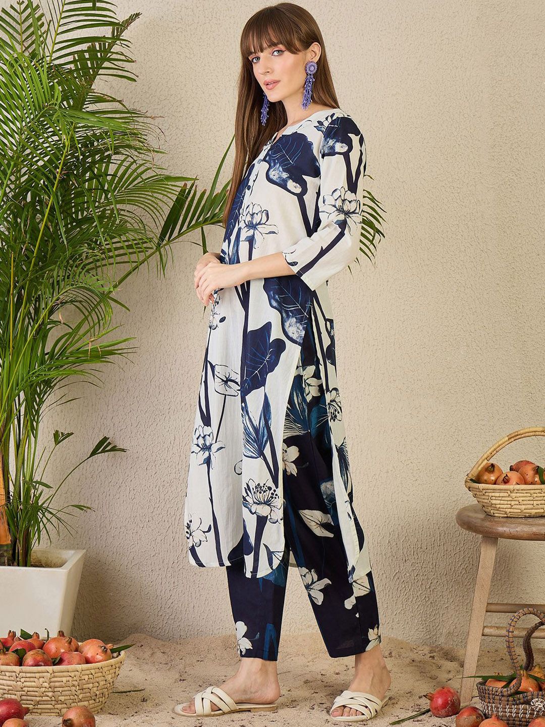 Dhiyona IE Women's Floral Printed Pure Cotton Kurta with Trousers