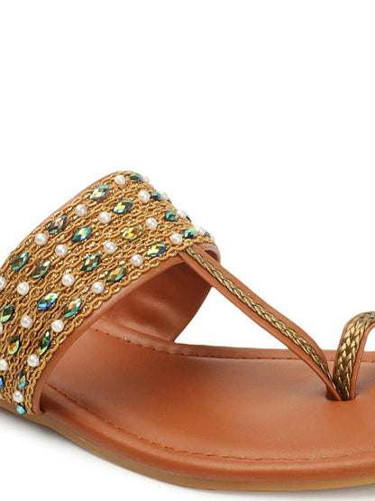 Dhiyona AK Embellished One Toe Flats