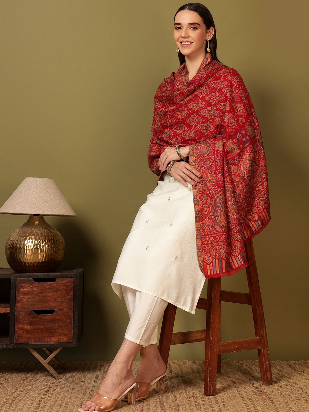 Dhiyona PA Floral Woven Design Gulraiz Kaani Woolen Shawl
