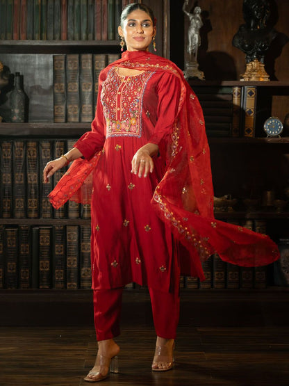 Dhiyona IE Women Floral Embroidered Regular Thread Work Kurta with Trousers & With Dupatta