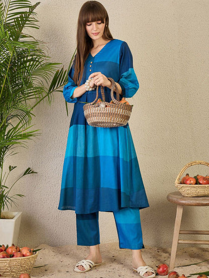 Dhiyona IE Colourblocked V-Neck A-Line Kurta & Trousers