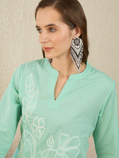 Dhiyona IE Embroidered Mandarin Collar Three-Quarter Sleeves Pure Cotton Tunic And Trousers