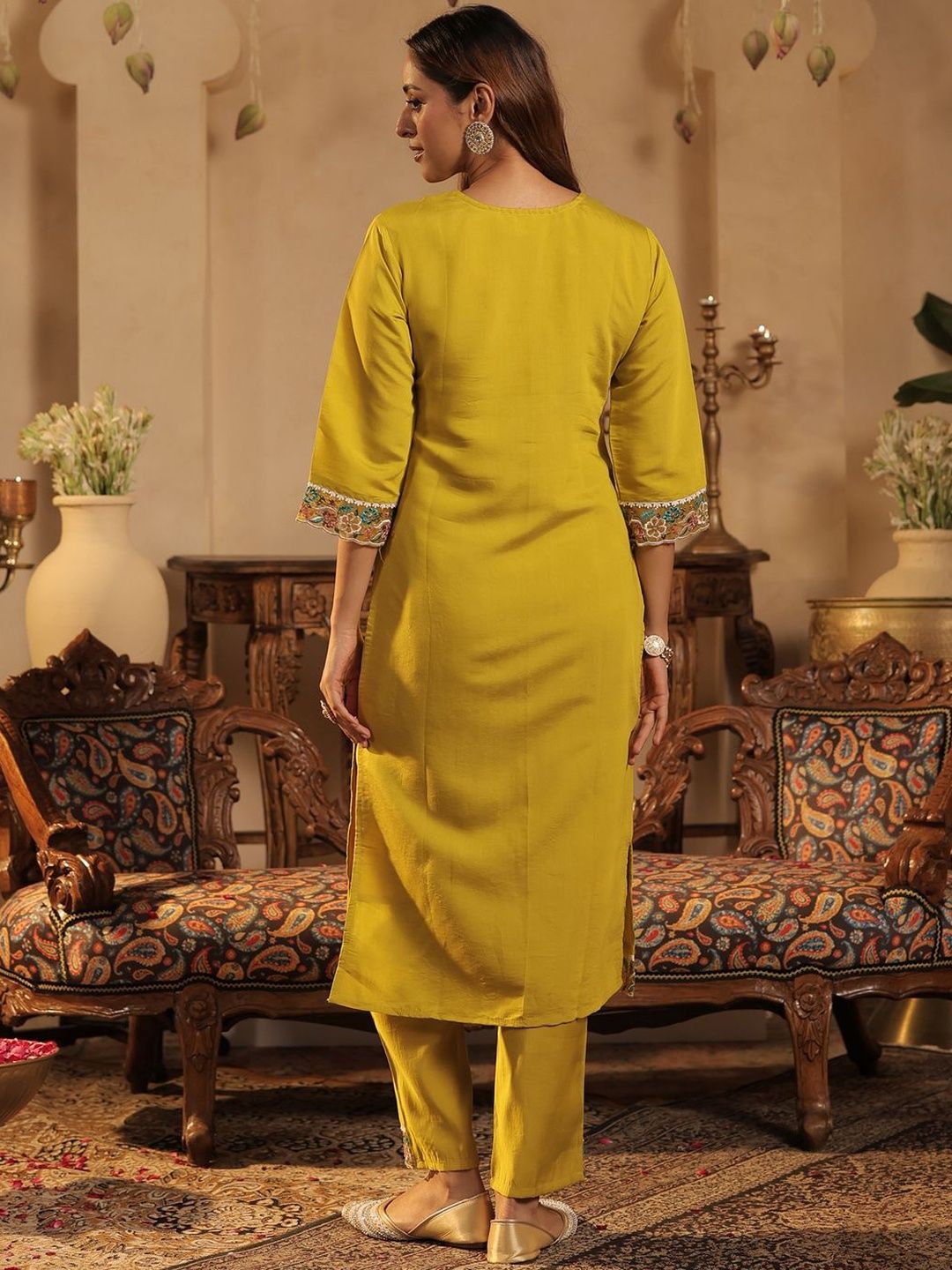 Floral Embroidered Thread Work Kurta With Trouser & Dupatta
