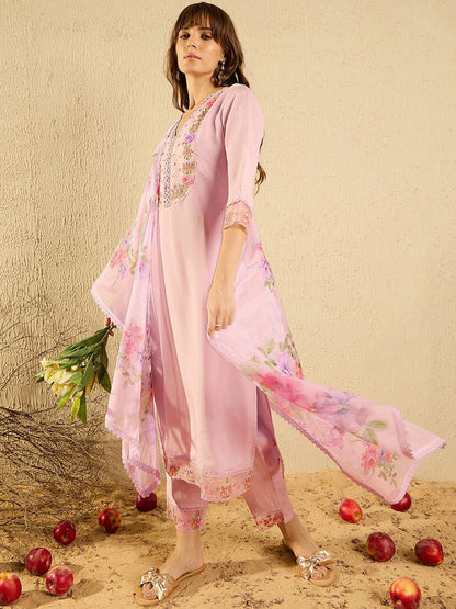 Women Floral Embroidered Regular Thread Work Kurta with Trousers & With Dupatta
