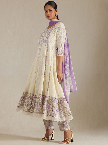 Dhiyona SO Women's Floral Yoke Design Panelled Thread Work A-Line Kurta With Trousers & Dupatta