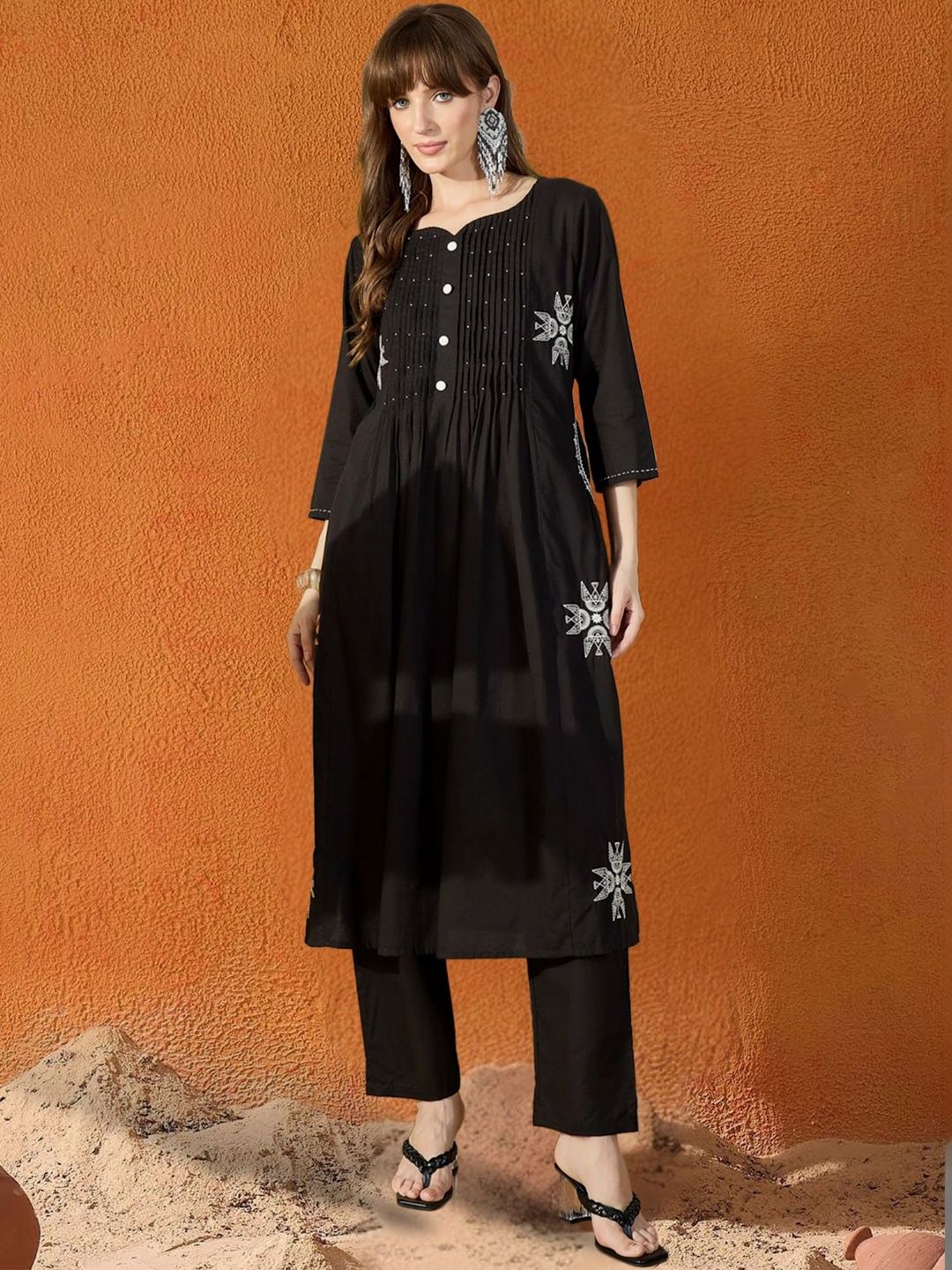 Women Ethnic Motifs Embroidered Pleated Thread Work Pure Cotton Kurta with Trousers