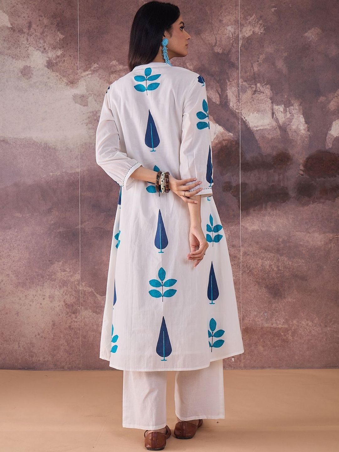 Ethnic Motifs Printed Band Collar Thread Work Pure Cotton Kurta With Trousers
