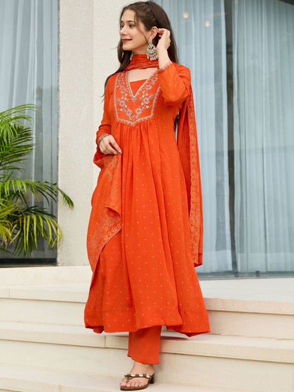 Dhiyona KL Women Floral Embroidered Silk Chiffon Kurta with Trousers & Dupatta
