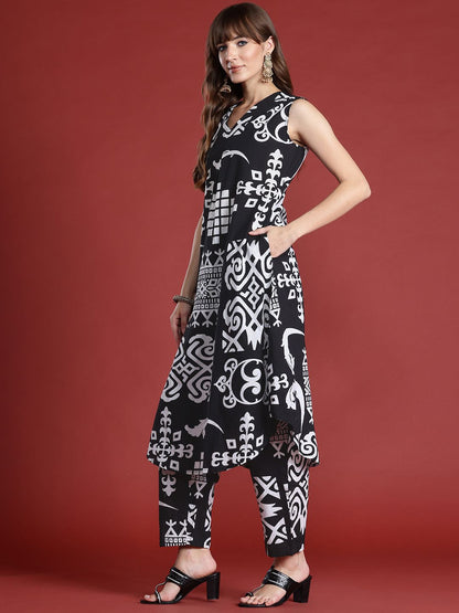 Dhiyona IE Ethnic Motifs Printed Pleated Pure Cotton Kurta with Trousers