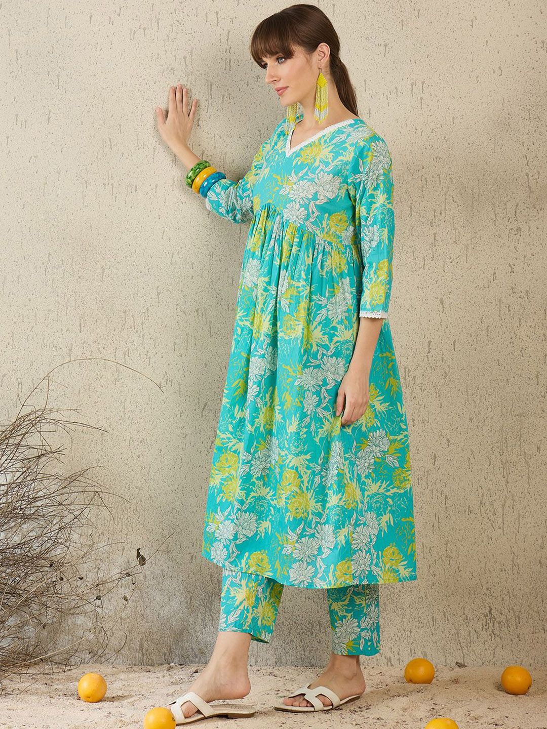 Floral Printed Regular Pure Cotton A-Line Kurta With Trousers