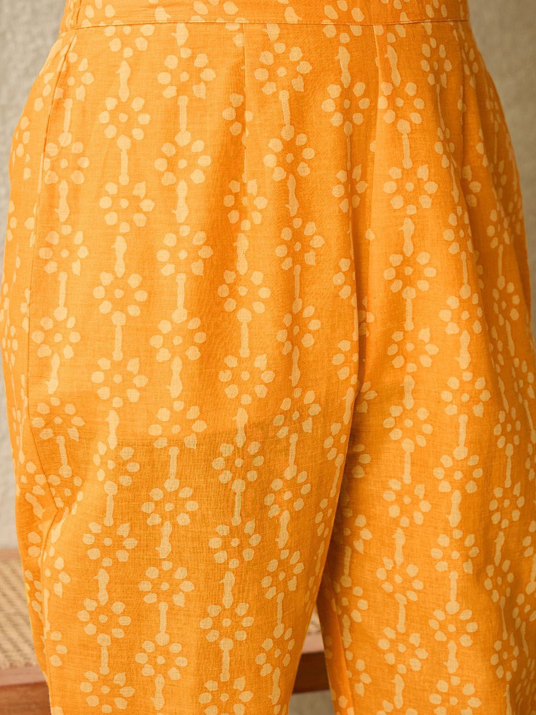 Dhiyona IE Paisley Printed V-Neck Pure Cotton Straight Kurta With Trousers And Dupatta