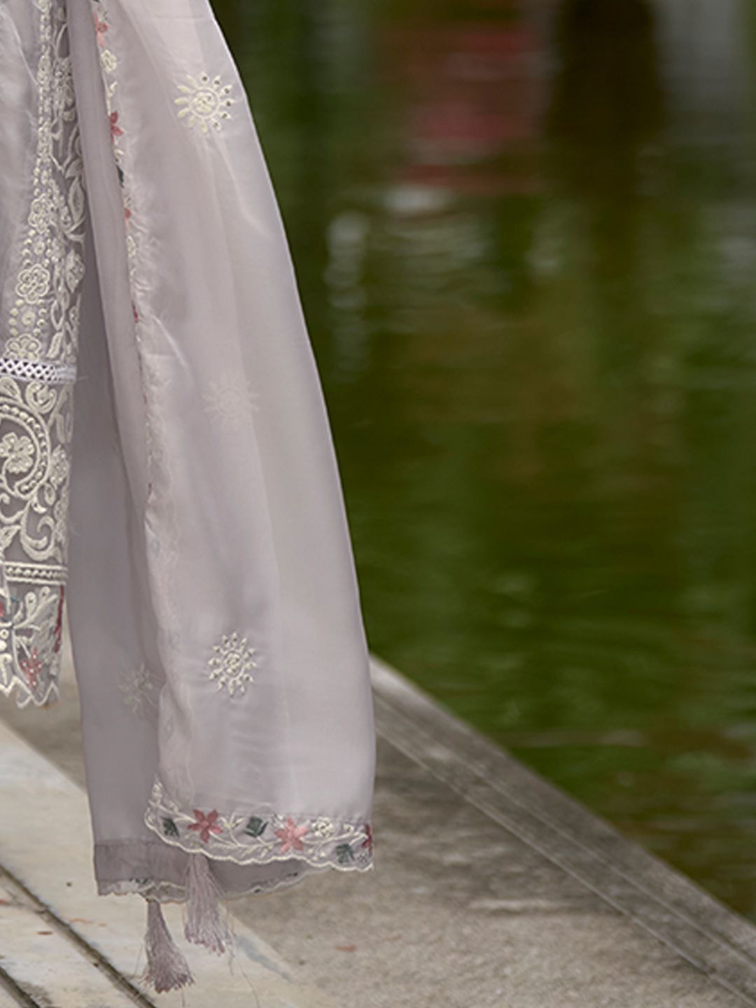 Floral Embroidered Sequinned Straight Kurta with Trouser & Dupatta