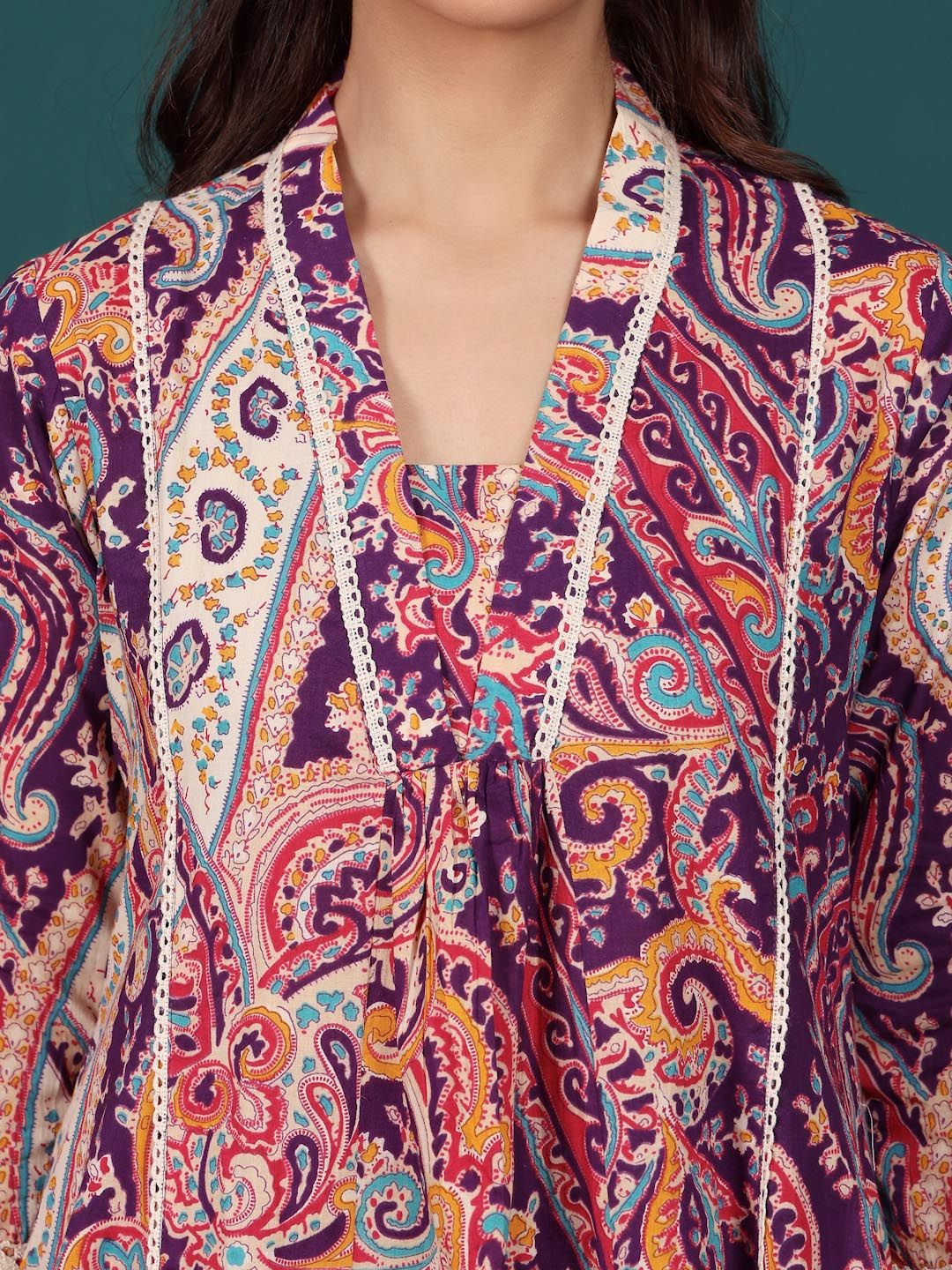 Dhiyona VA Women's Paisley Printed Regular Pure Cotton Kurta with Trousers