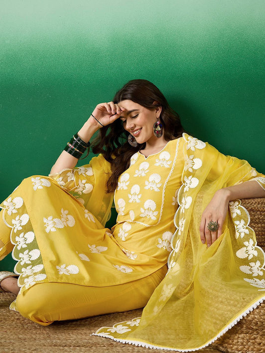 Dhiyona SN Women's Embroidered Straight Kurta With Trouser & Dupatta