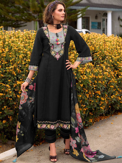 Floral Embroidered Thread Work Pure Cotton Kurta with Trousers & Dupatta