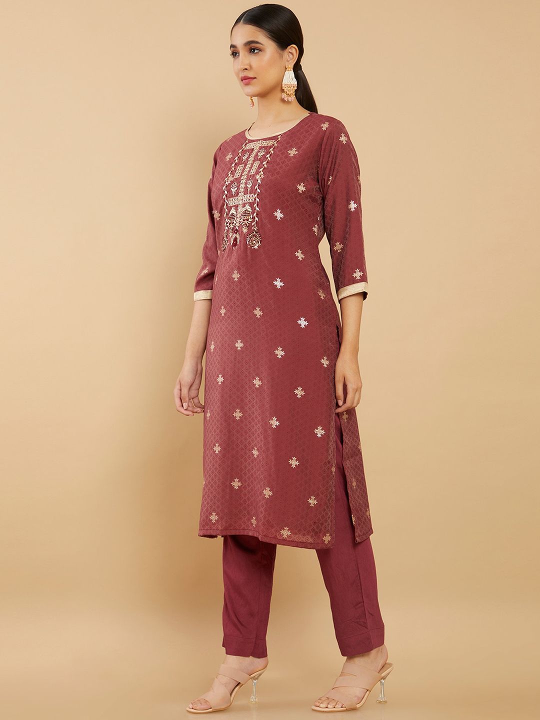 Dhiyona SO Women's Women Maroon Ethnic Motifs Printed Thread Work Kurta with Trousers