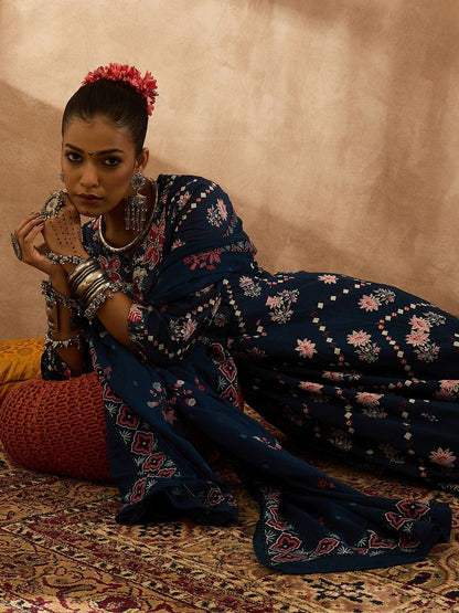 Women Floral Embroidered Regular Beads and Stones Pure Cotton Kurta with Trousers & With Dupatta