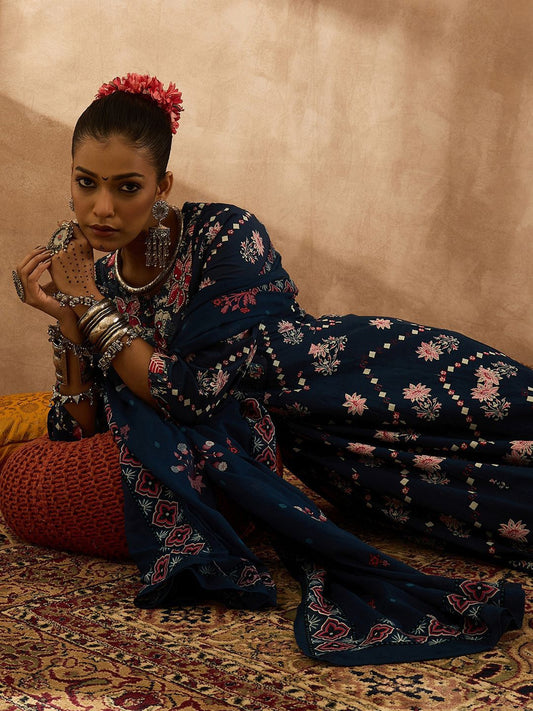 Women Floral Embroidered Regular Beads and Stones Pure Cotton Kurta with Trousers & With Dupatta