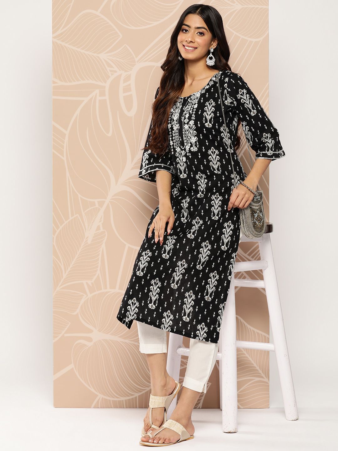 Dhiyona LB Women's Ethnic Motifs Embroidered Flared Sleeves Gotta Patti Kurta