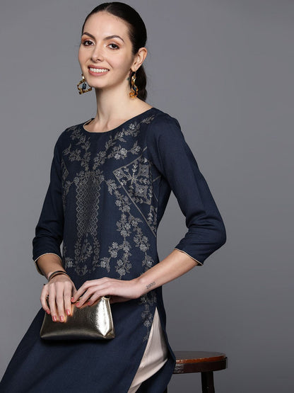 Dhiyona IE Geometric Foil Printed Kurta