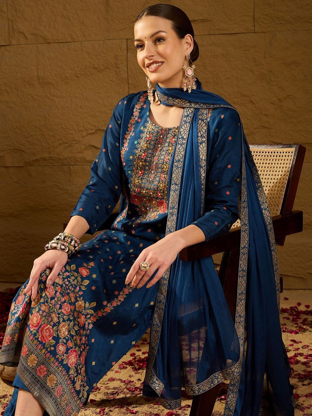 Dhiyona PD Women Floral Woven Design Jacquard Straight Kurta With Trousers And Dupatta