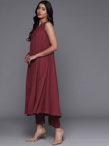 Dhiyona VA Women'sPleated Silk Crepe Kurta with Trousers