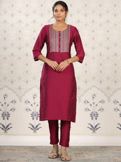 Dhiyona OD  Yoke Design Embroidered Kurta with Trousers