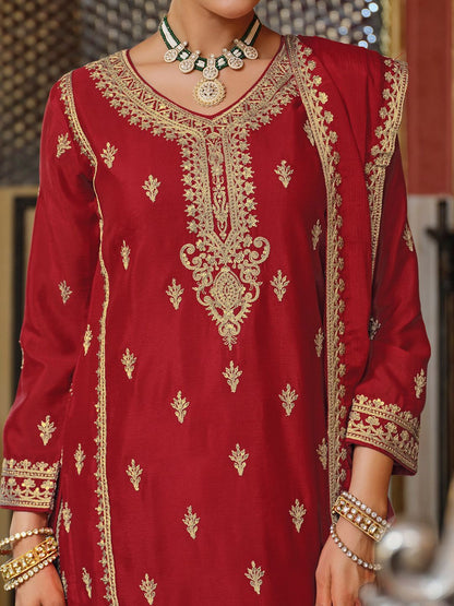 Dhiyona IE Women's Adults-Women Woven Design Embroidered Kurta with Palazzos & Dupatta