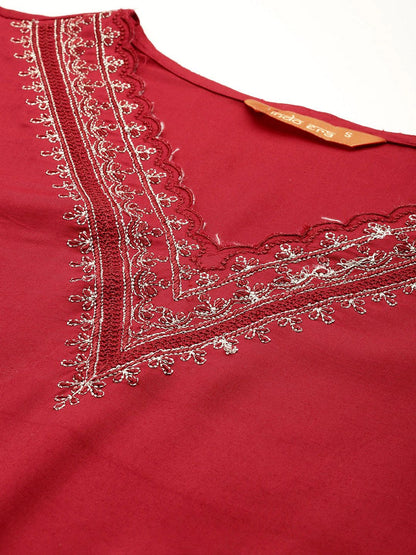 Ethnic Motifs Embroidered Regular Thread Work Kurta With Trousers