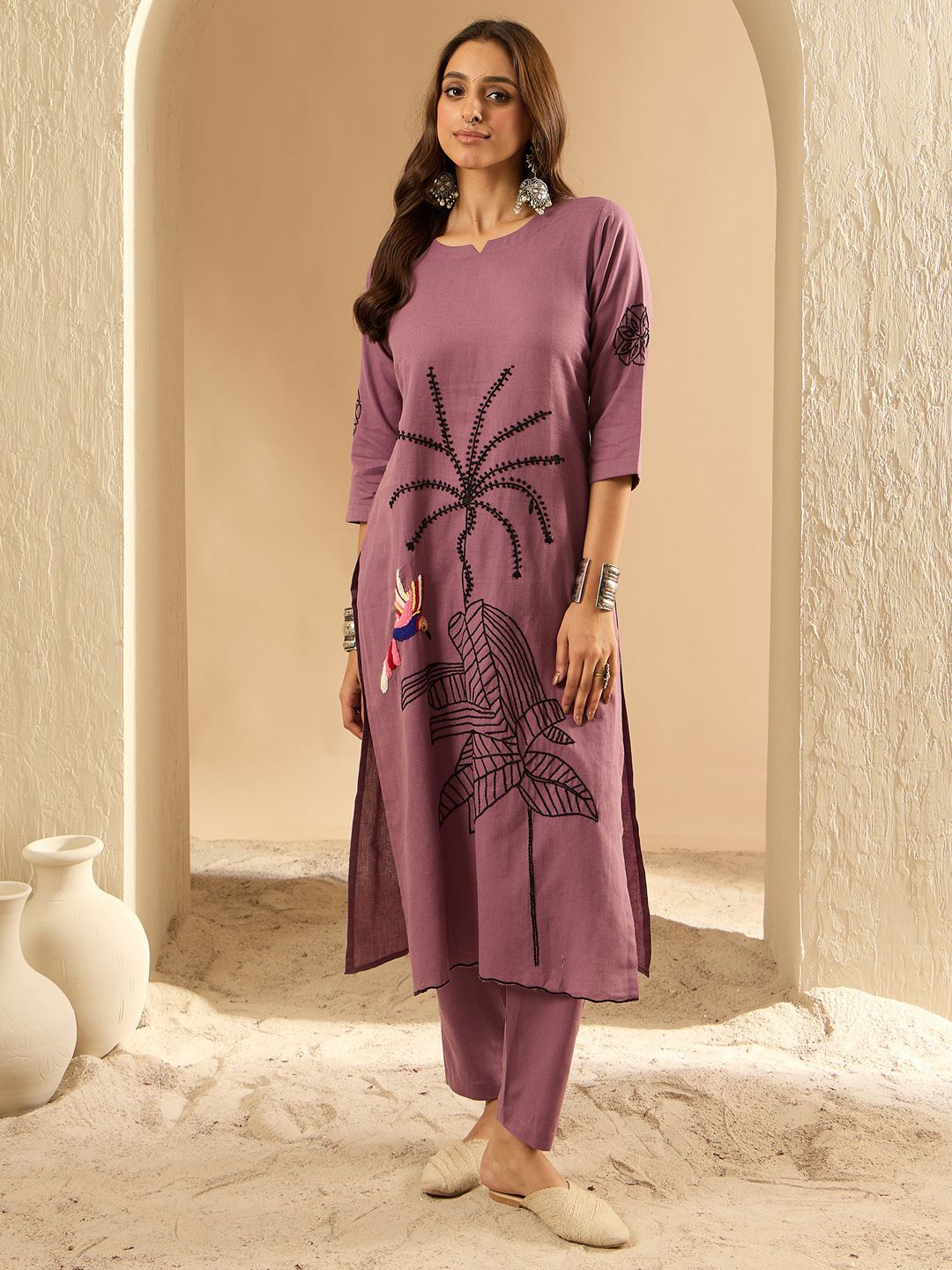 Dhiyona IE Women Floral Embroidered Regular Thread Work Pure Cotton Kurta with Trousers
