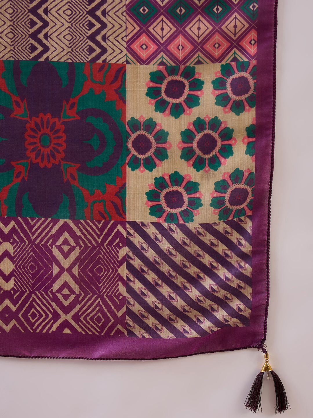 Floral Embroidered Round Neck Sequinned Straight Kurta With Trousers & Dupatta