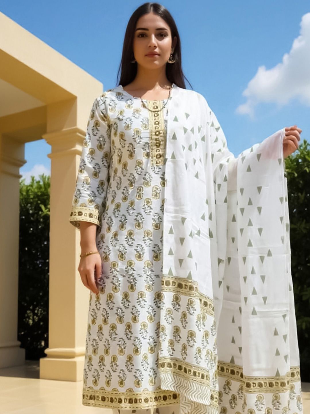 Dhiyona IE Women Ethnic Motifs Printed Cotton Kurta with Trousers & Dupatta