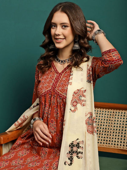 Dhiyona SN Women's Floral Printed Gotta Patti Pure Cotton Anarkali Kurta With Trousers & Dupatta